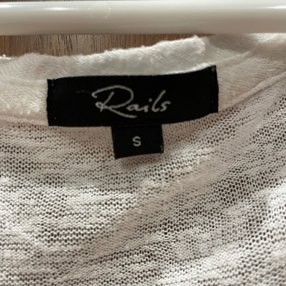 Rails size S comfy white raglan style top. - Picture 3 of 4